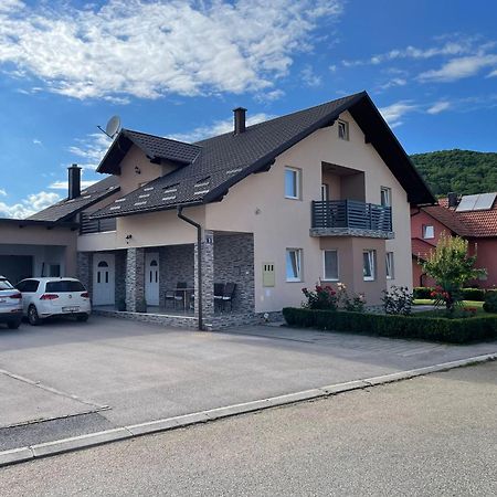 Apartman Nativis Otočac Екстериор снимка
