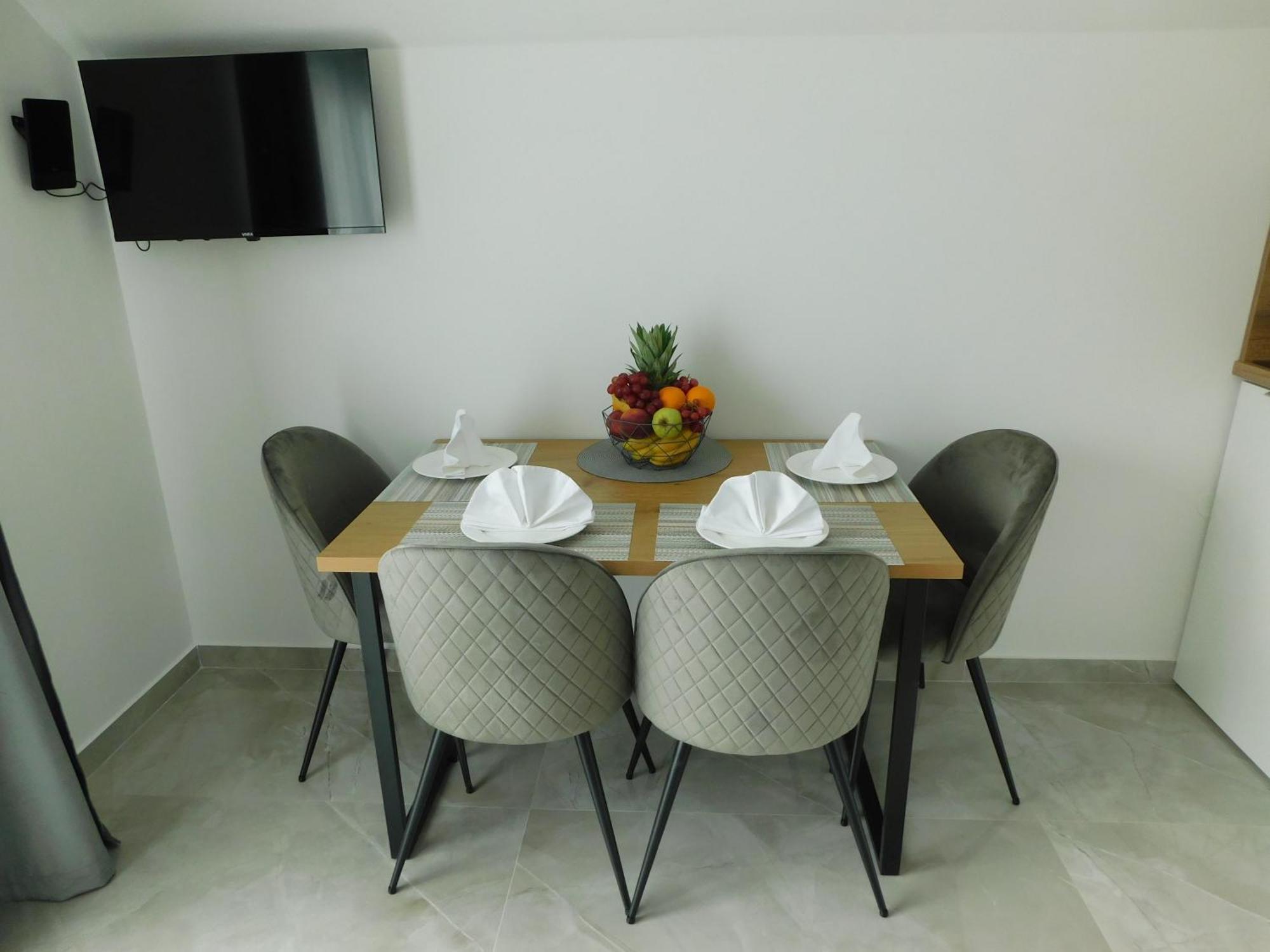 Apartman Nativis Otočac Екстериор снимка