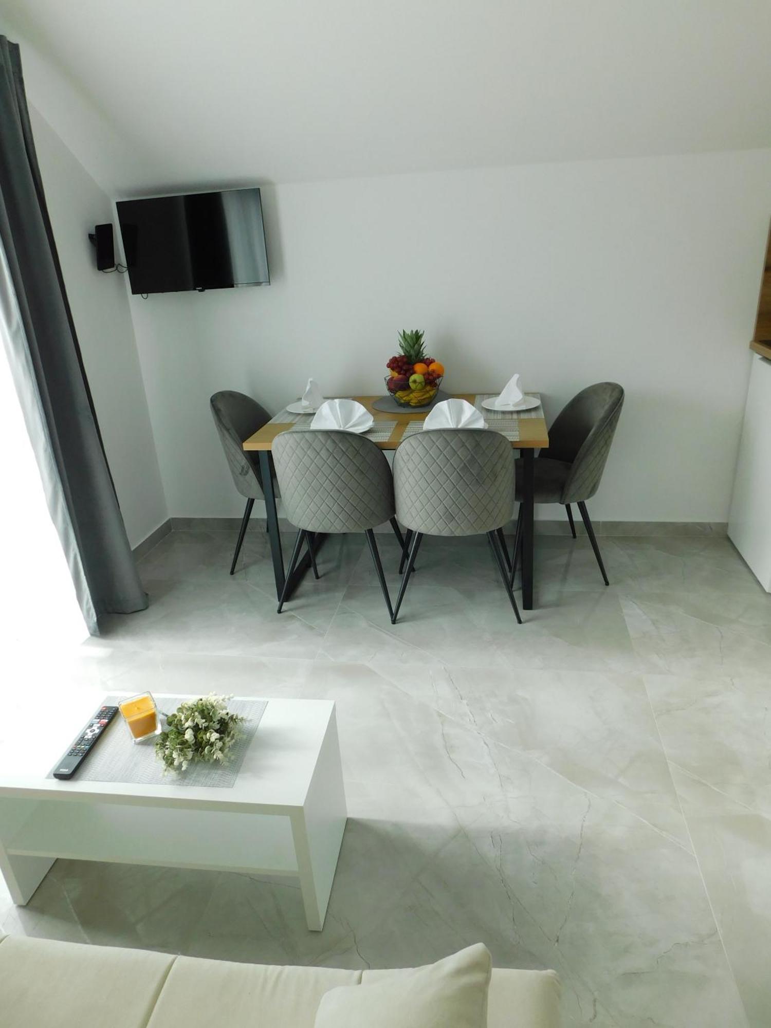 Apartman Nativis Otočac Екстериор снимка