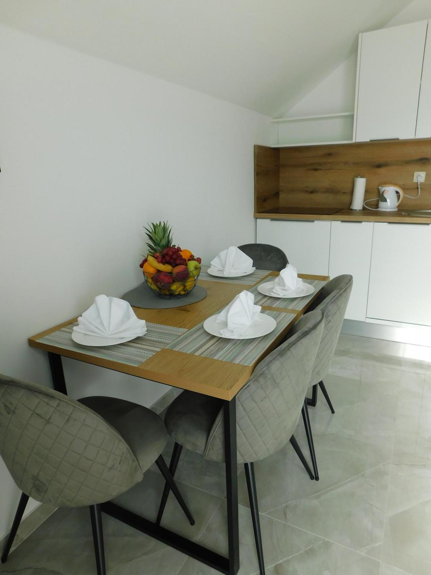 Apartman Nativis Otočac Екстериор снимка